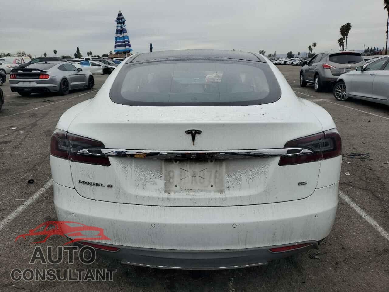 TESLA MODEL S 2013 - 5YJSA1CN5DFP22672