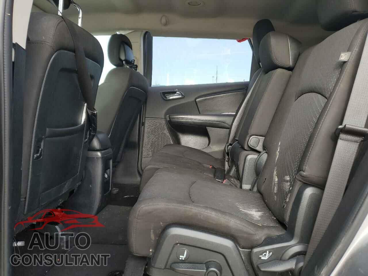 DODGE JOURNEY 2017 - 3C4PDCBG2HT526675