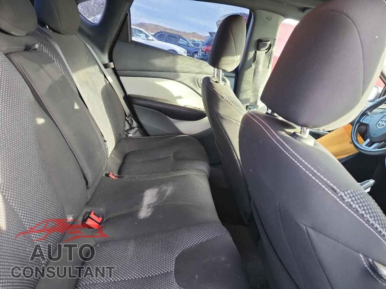 DODGE DART 2015 - 1C3CDFBB8FD200780