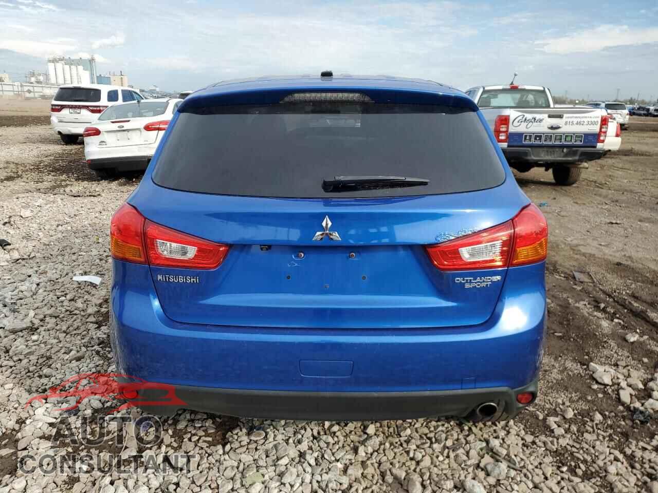 MITSUBISHI OUTLANDER 2015 - 4A4AR4AU9FE048247