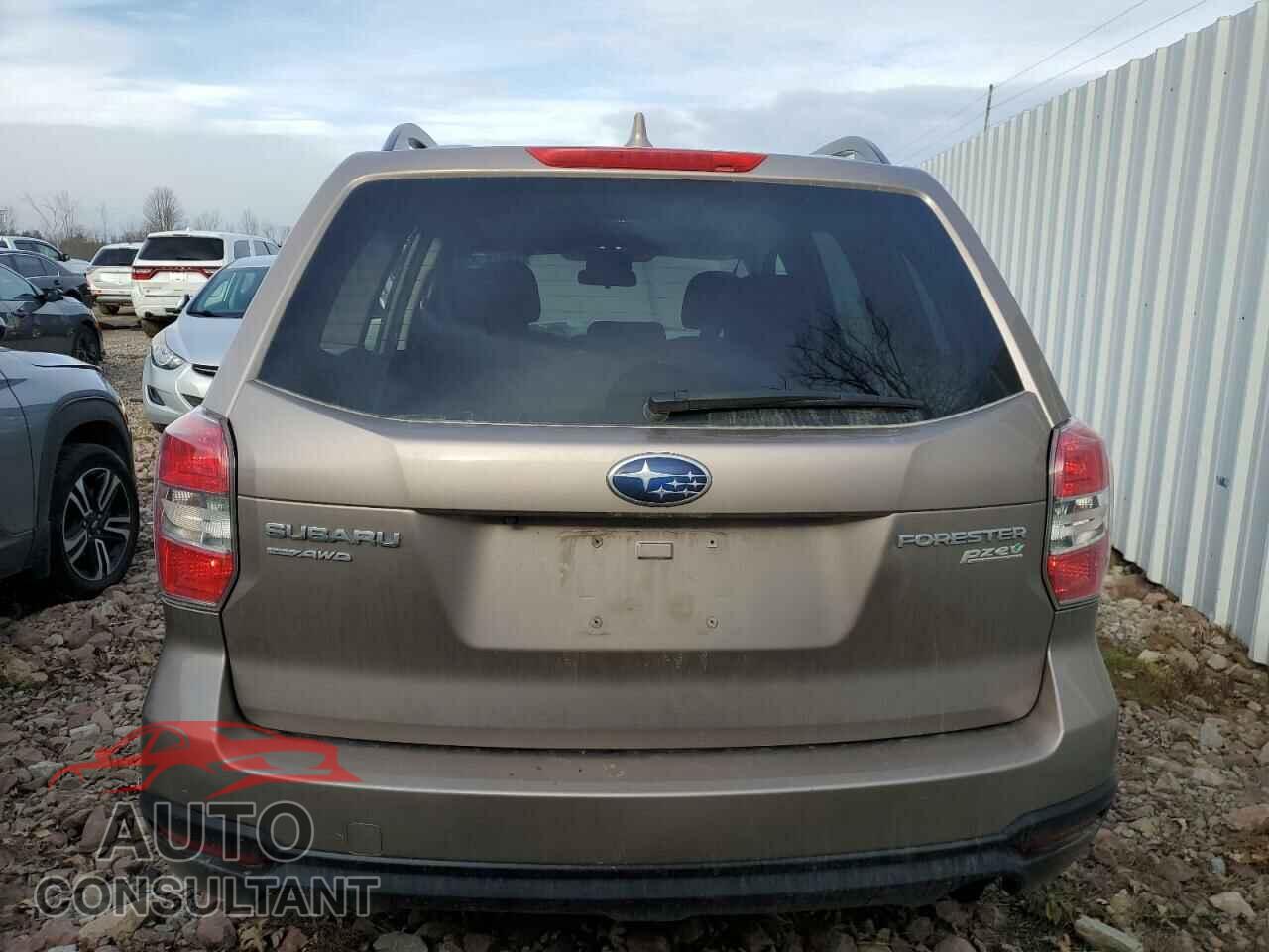 SUBARU FORESTER 2016 - JF2SJADC0GH567256