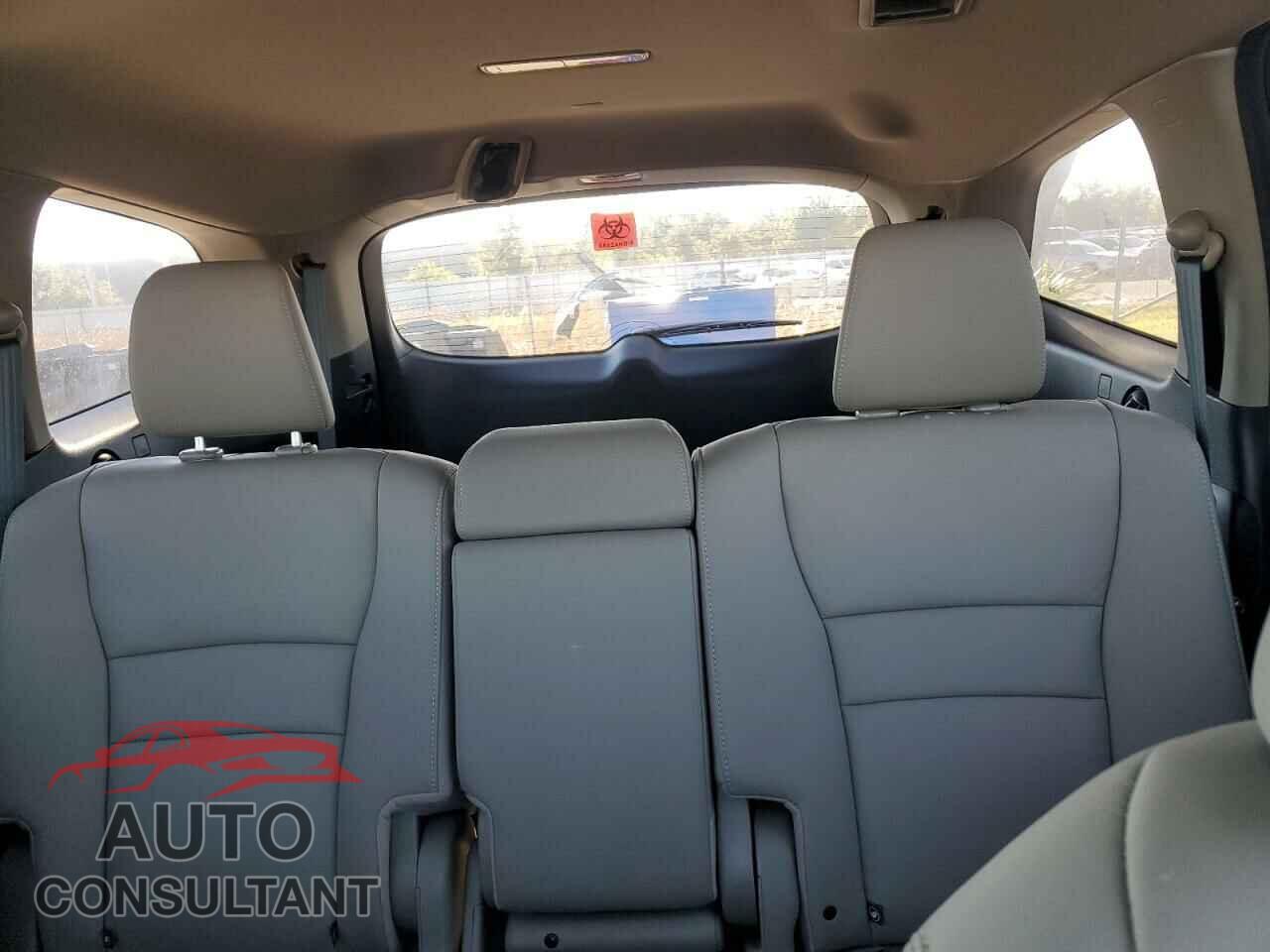 HONDA PILOT 2020 - 5FNYF5H95LB012071