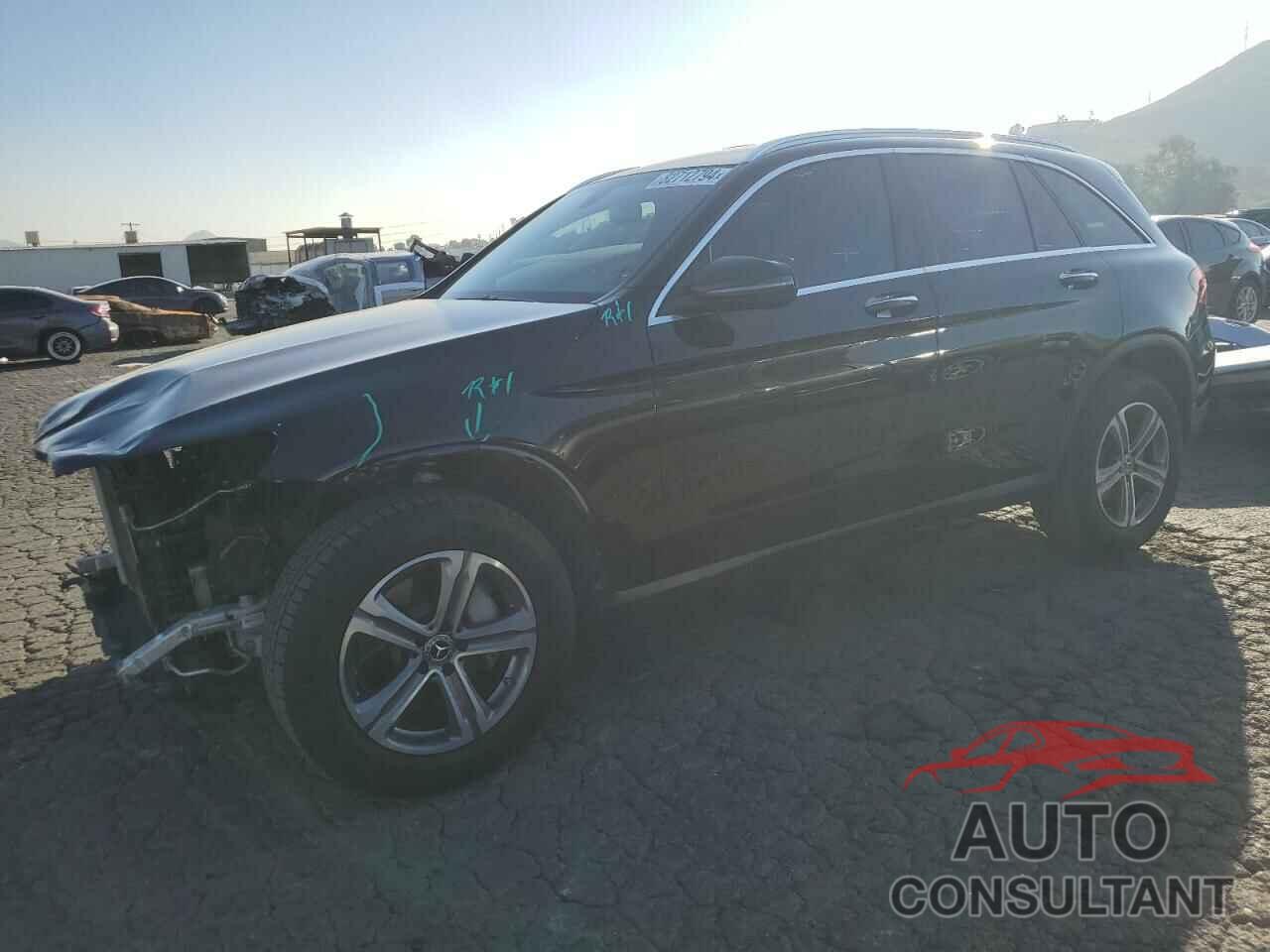 MERCEDES-BENZ GLC-CLASS 2019 - WDC0G4JB4KF670213