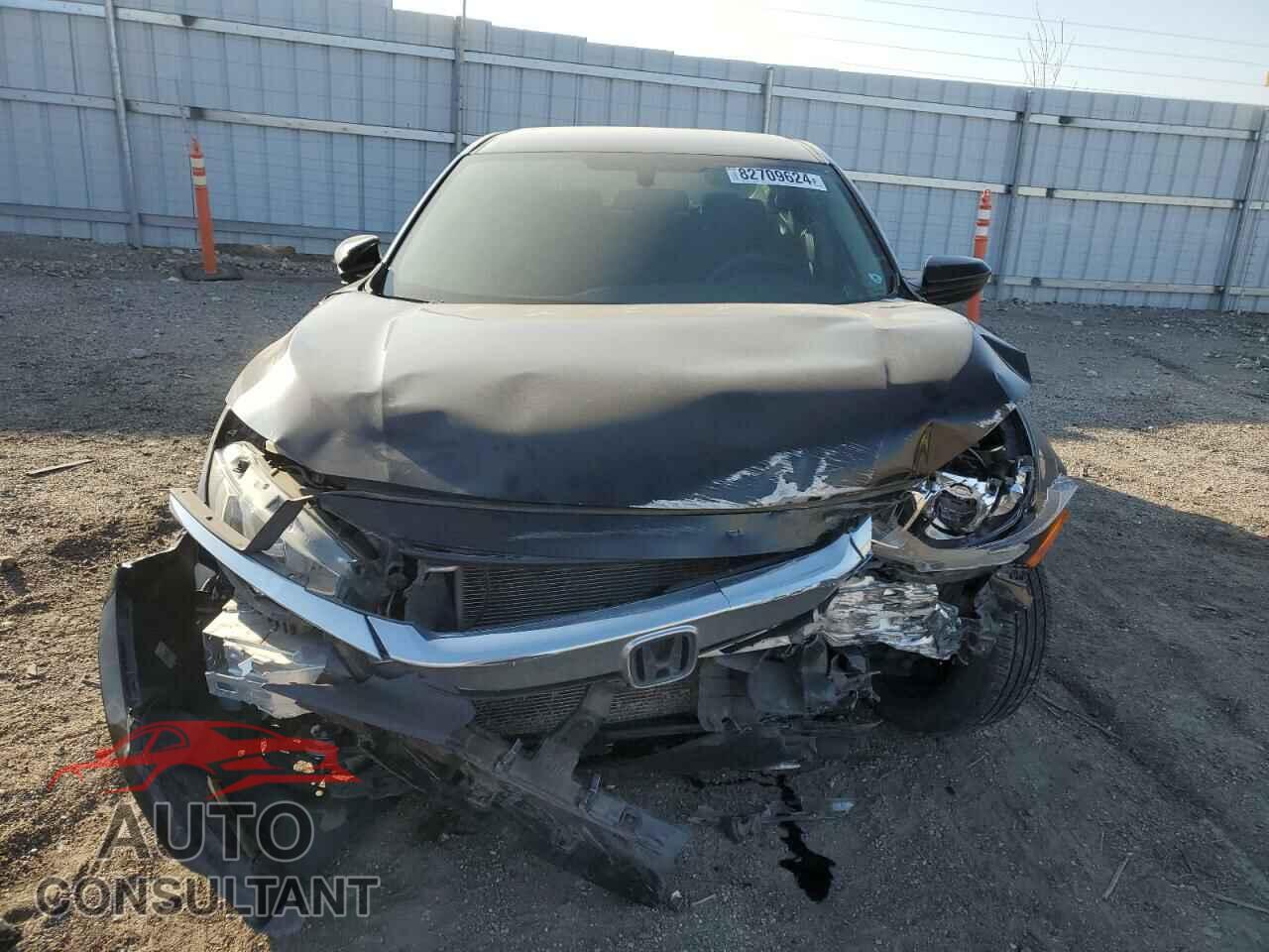 HONDA CIVIC 2018 - 2HGFC2F56JH598996