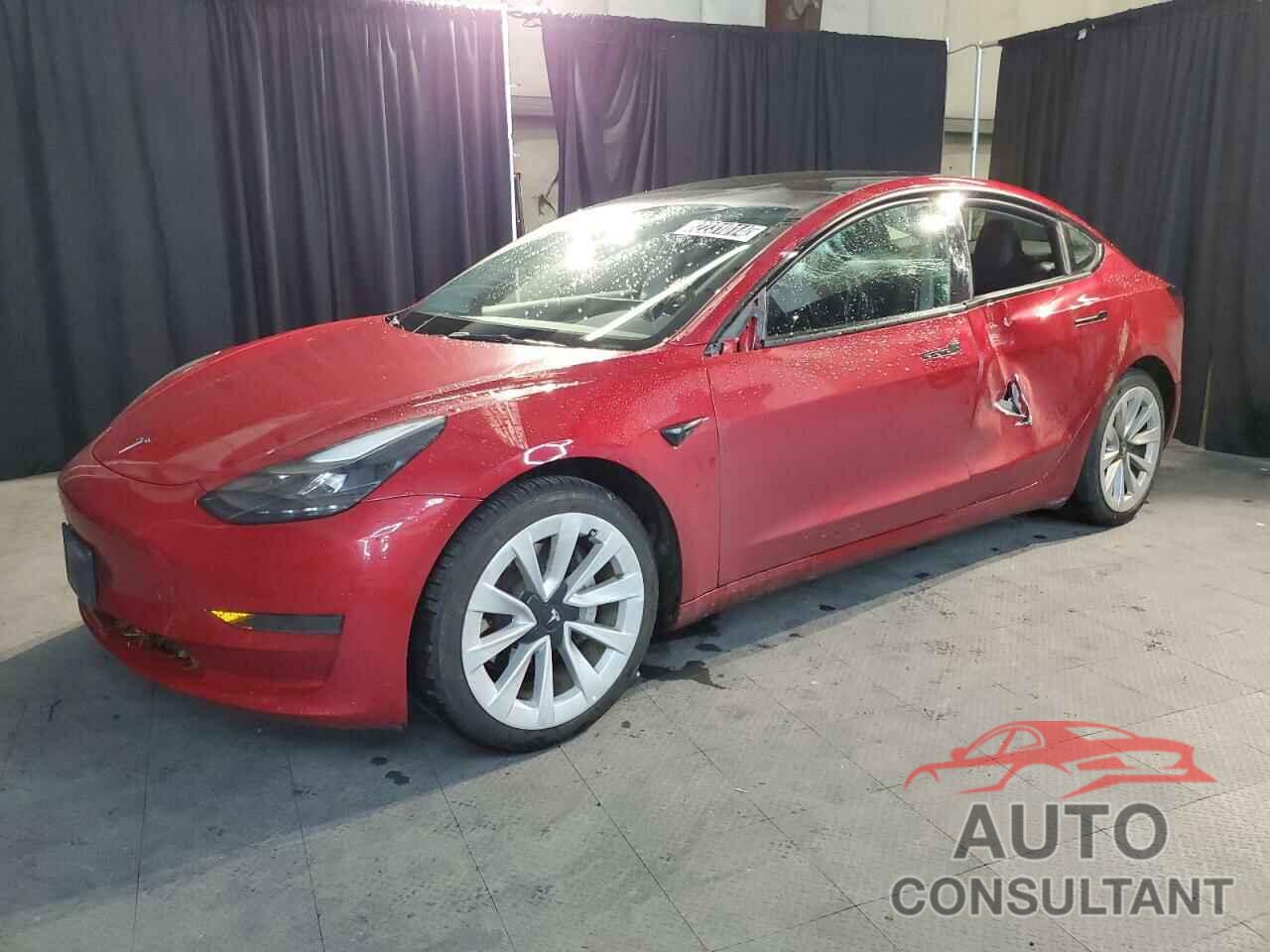 TESLA MODEL 3 2022 - 5YJ3E1EA6NF304366