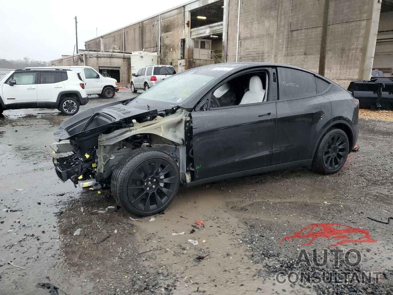 TESLA MODEL Y 2023 - 7SAYGAEE7PF839585