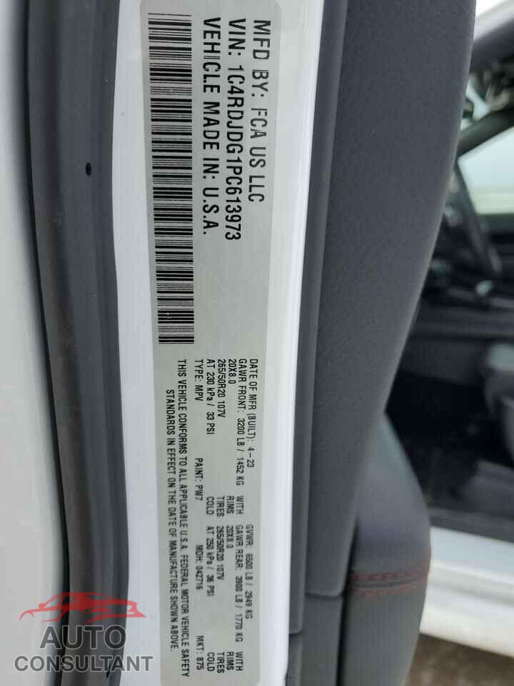 DODGE DURANGO 2023 - 1C4RDJDG1PC613973