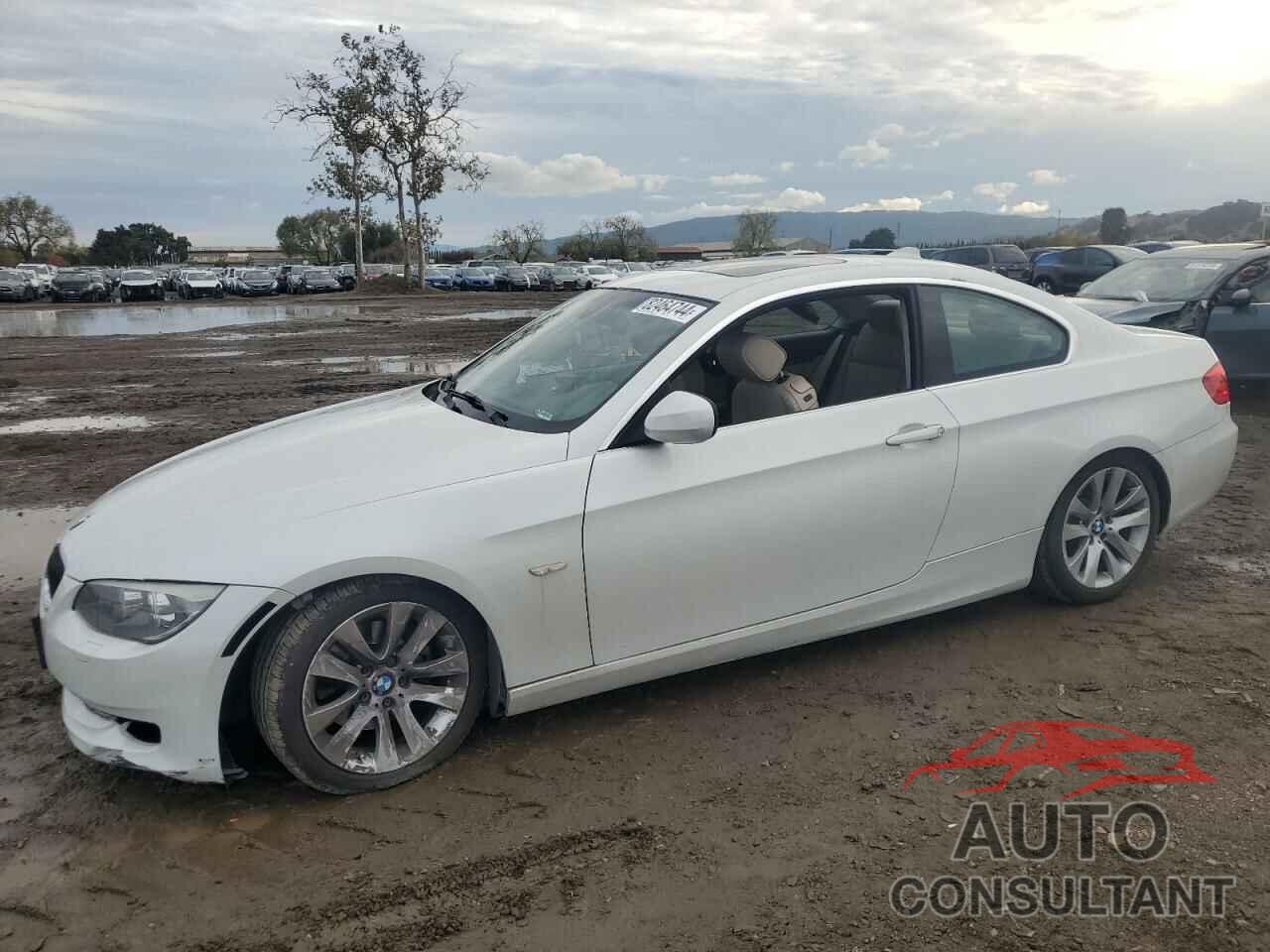 BMW 3 SERIES 2013 - WBAKE5C51DJ106906