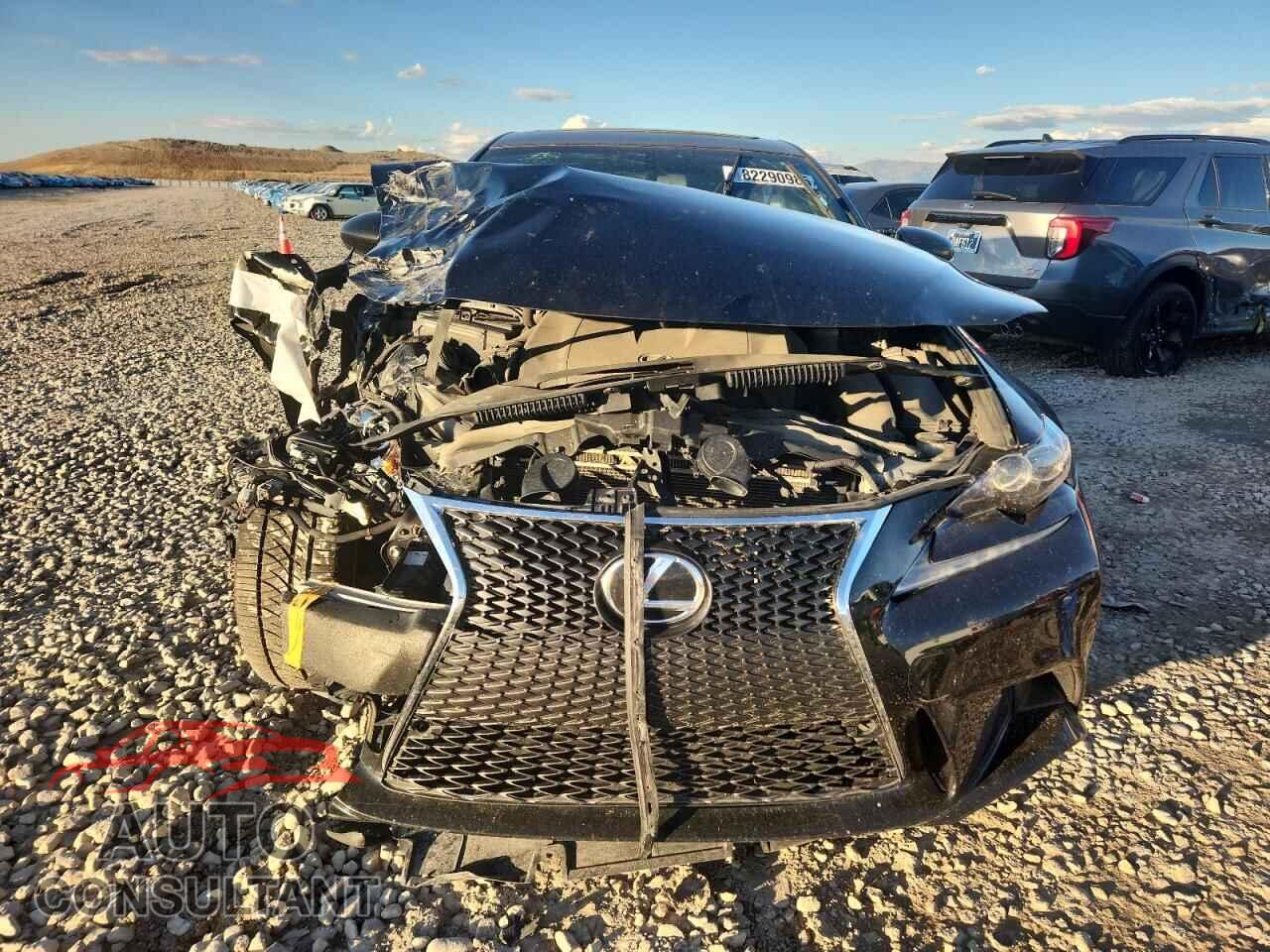 LEXUS IS 2014 - JTHCF1D22E5009143