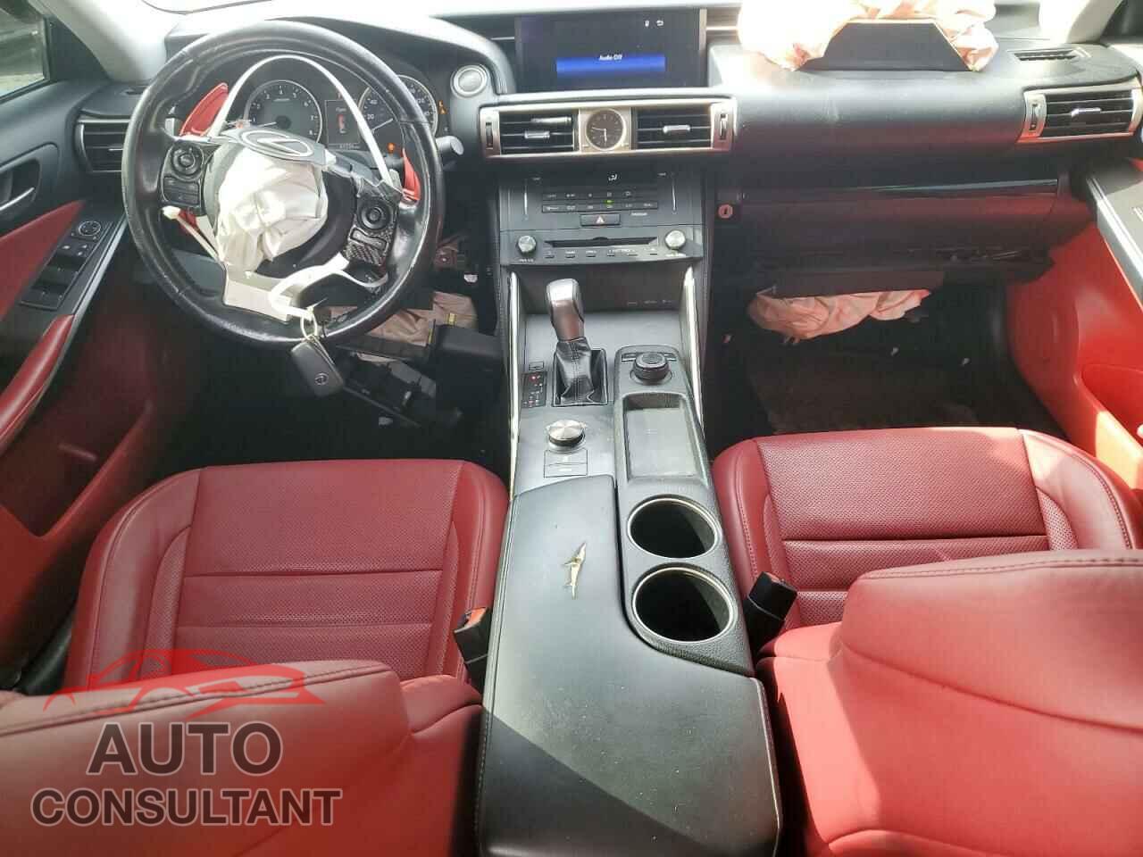 LEXUS IS 2016 - JTHBA1D20G5010692
