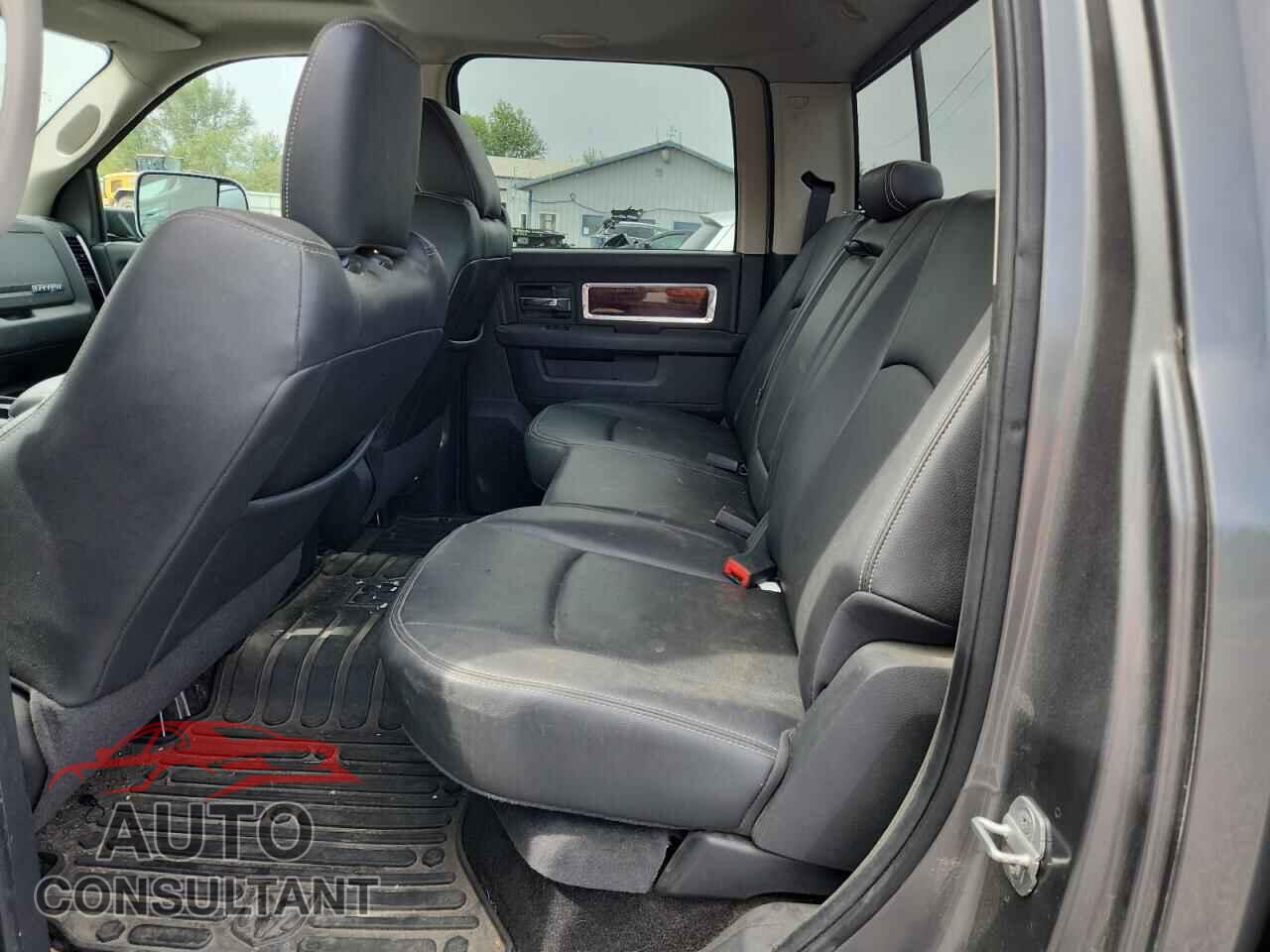 DODGE RAM 1500 2012 - 1C6RD7NTXCS121433