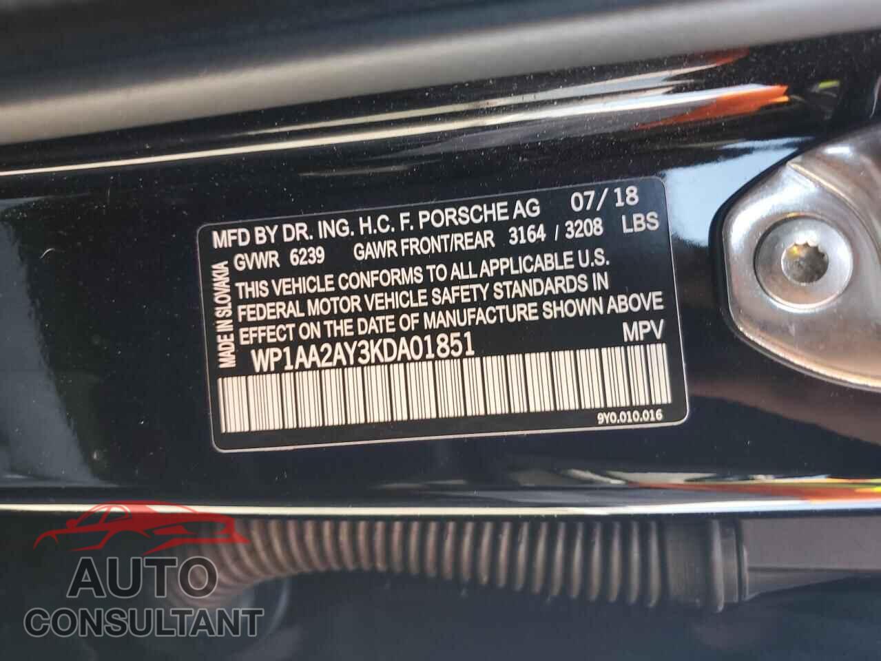 PORSCHE CAYENNE 2019 - WP1AA2AY3KDA01851