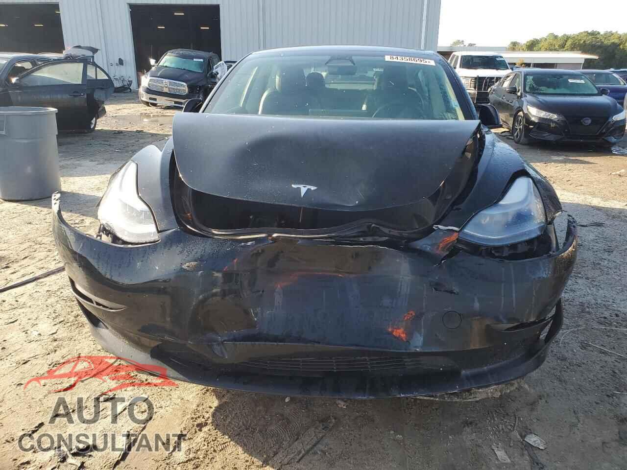 TESLA MODEL 3 2021 - 5YJ3E1EA1MF086738