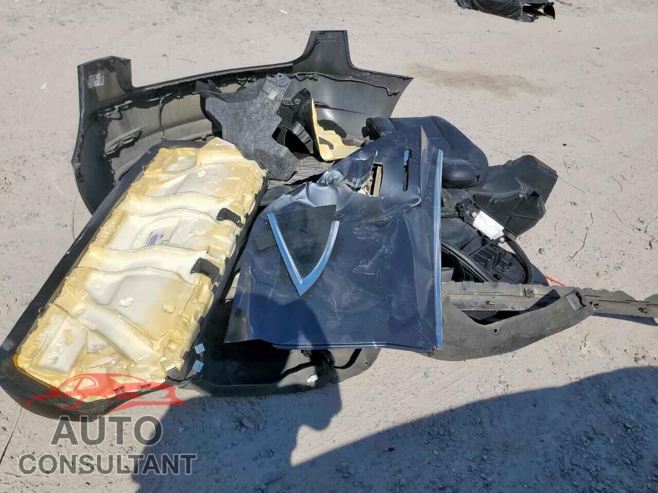 TESLA MODEL 3 2018 - 5YJ3E1EB9JF114323