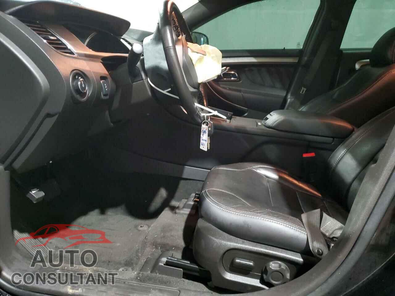 FORD TAURUS 2017 - 1FAHP2E83HG128511