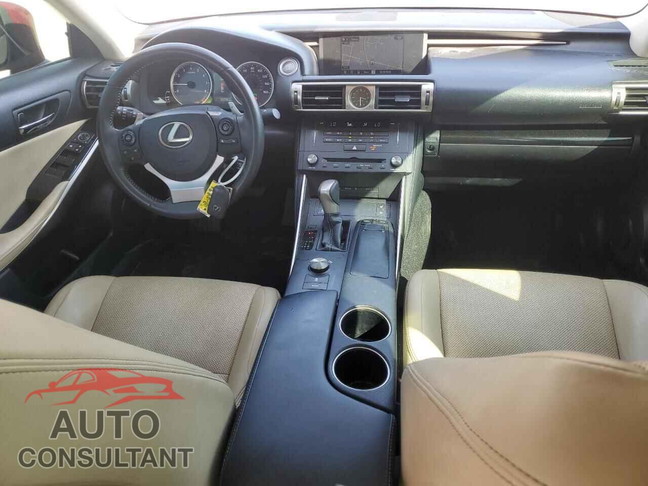 LEXUS IS 2015 - JTHBF1D29F5054576