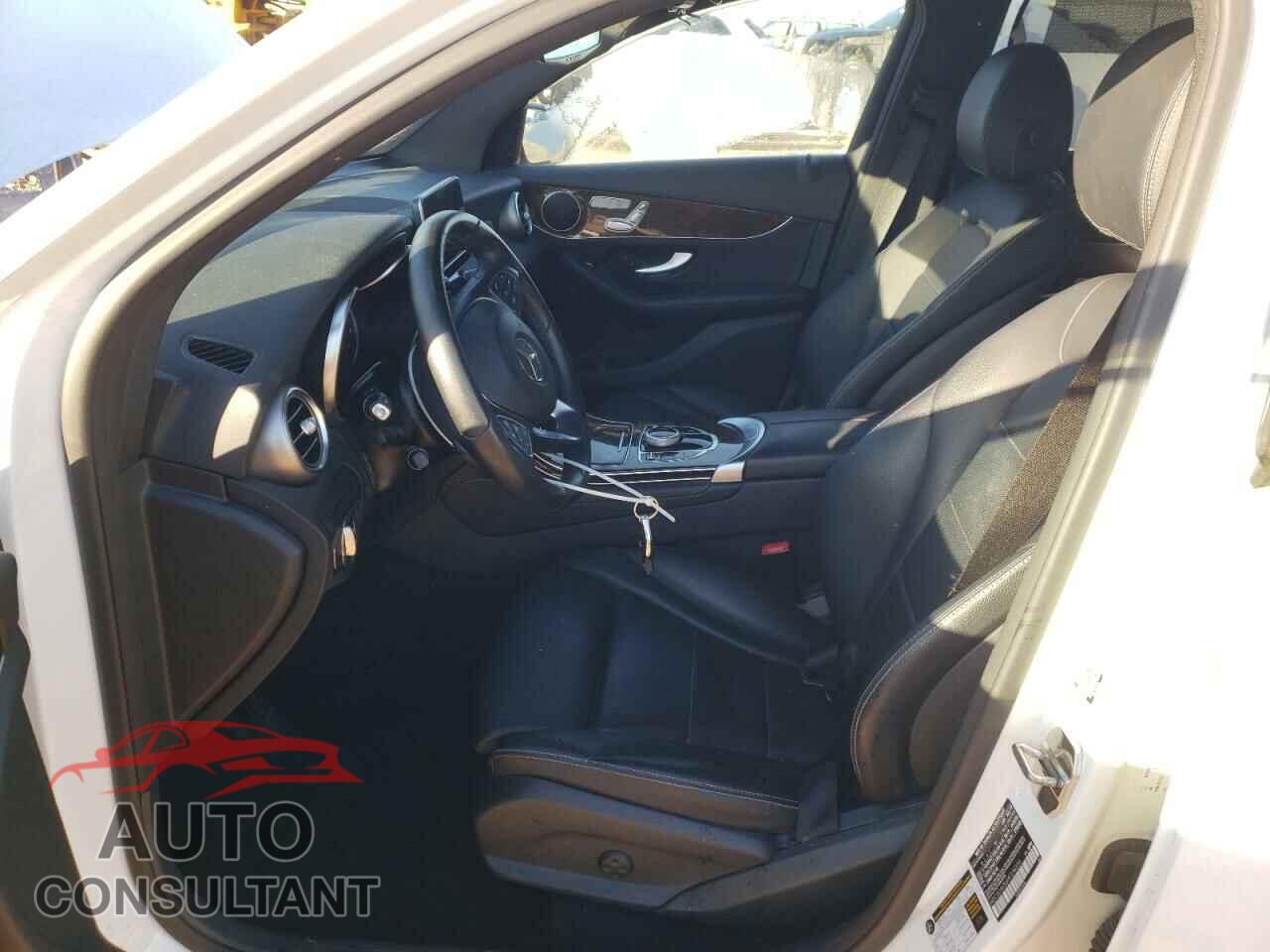 MERCEDES-BENZ GLC-CLASS 2017 - WDC0G4KB6HF234339