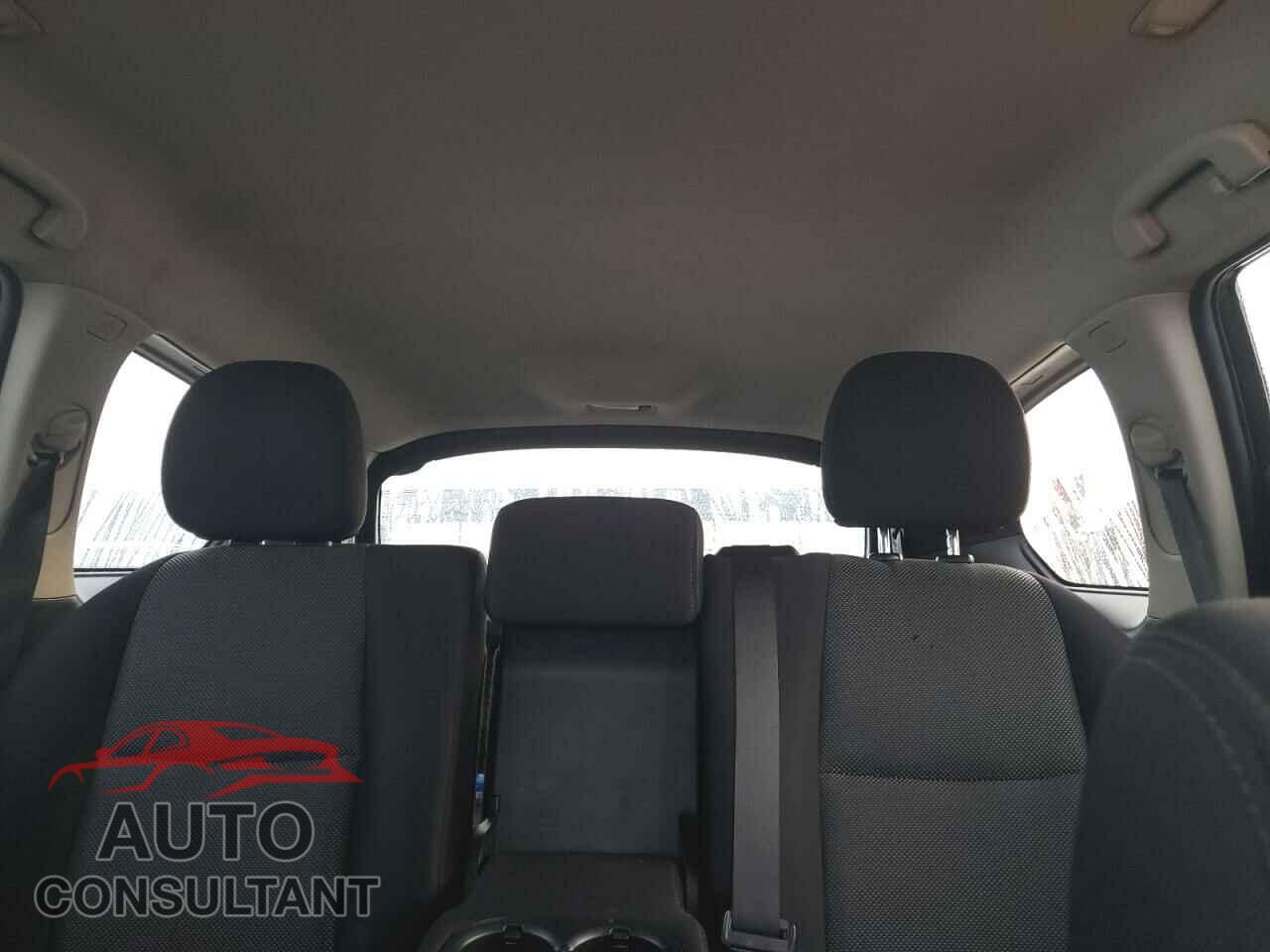 NISSAN PATHFINDER 2019 - 5N1DR2MM9KC633593