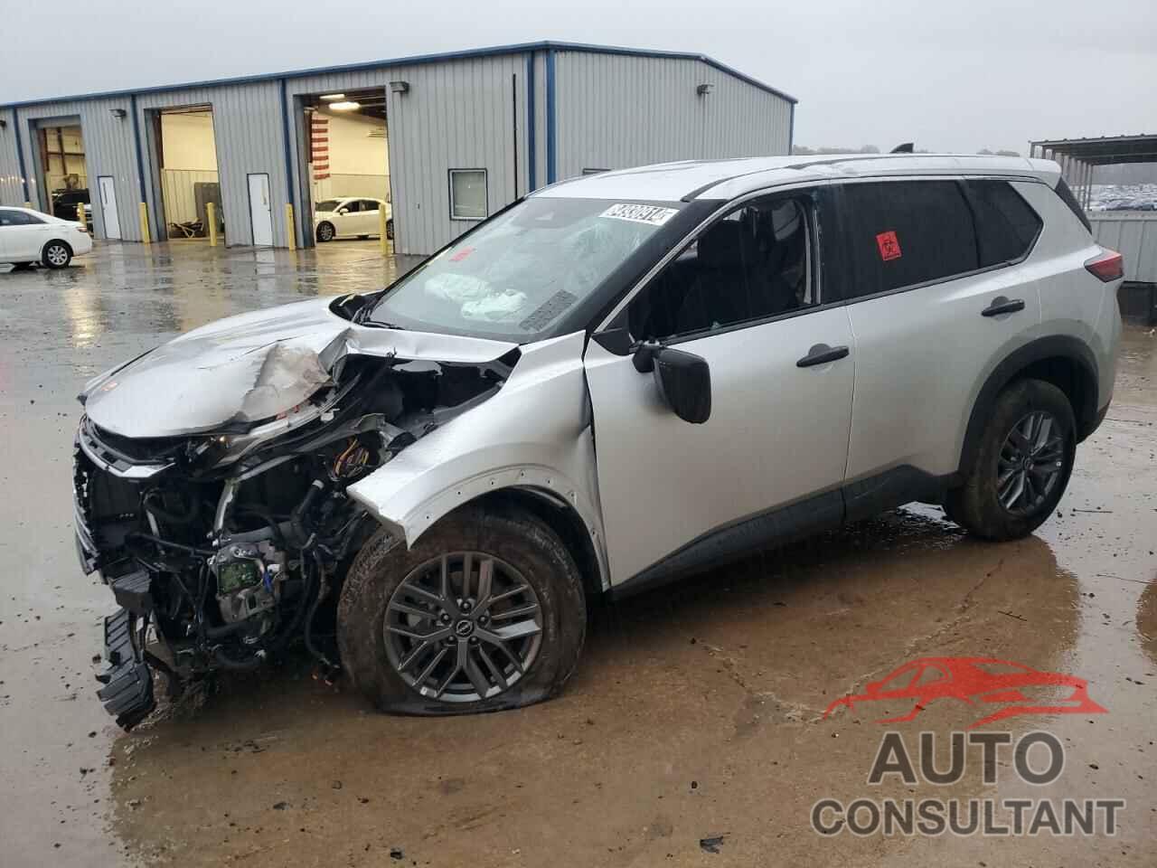 NISSAN ROGUE 2024 - 5N1BT3AB3RC706565