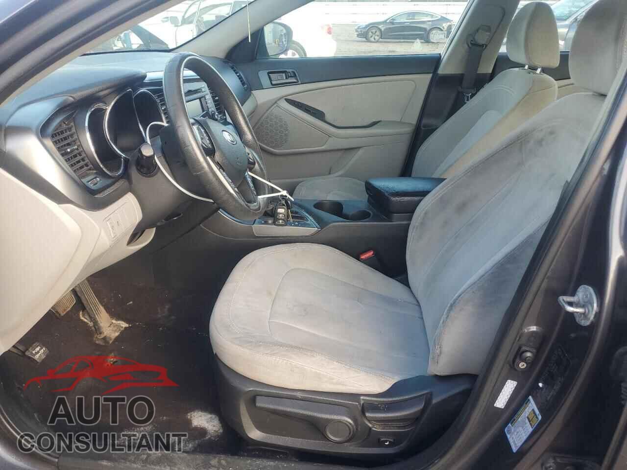 KIA OPTIMA 2011 - KNAGM4A74B5110316