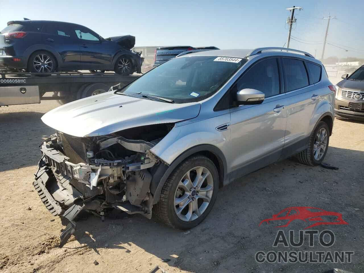 FORD ESCAPE 2015 - 1FMCU0J92FUB39672