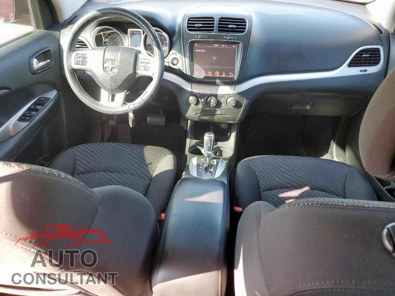 DODGE JOURNEY 2017 - 3C4PDCBB4HT701576