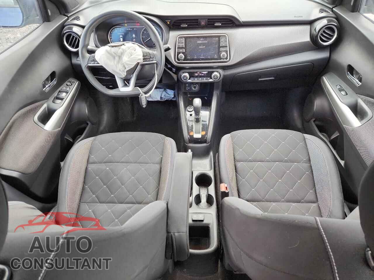 NISSAN KICKS 2019 - 3N1CP5CU3KL537667