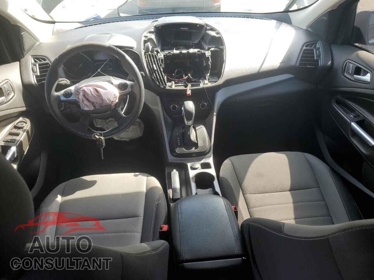FORD ESCAPE 2016 - 1FMCU0G76GUC76475