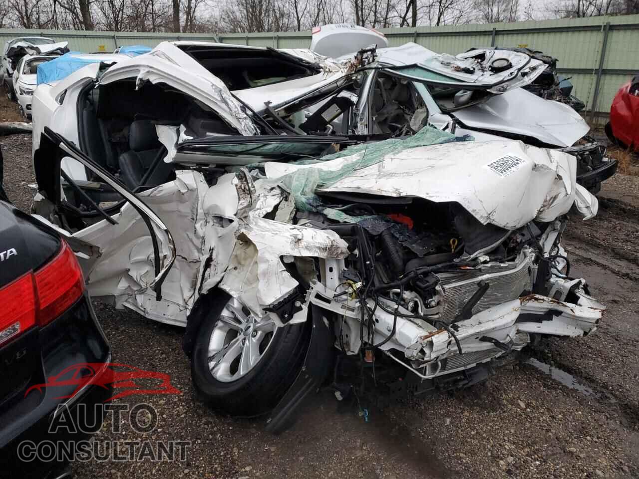 FORD TAURUS 2017 - 1FAHP2E83HG112437
