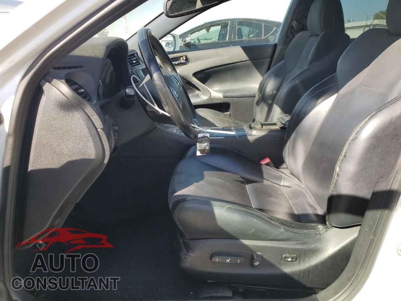 LEXUS IS 2013 - JTHBF5C24D5190376