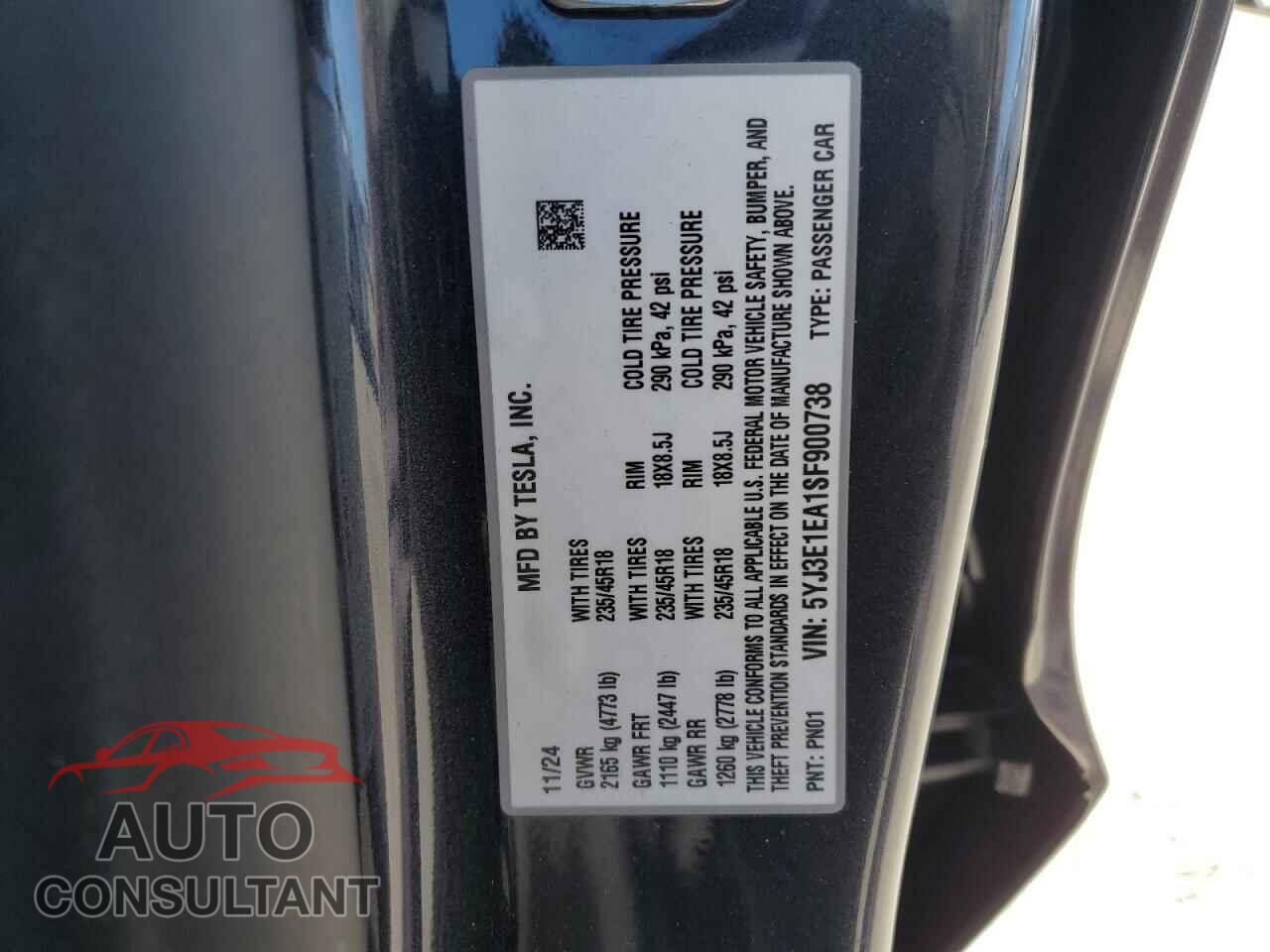 TESLA MODEL 3 2025 - 5YJ3E1EA1SF900738