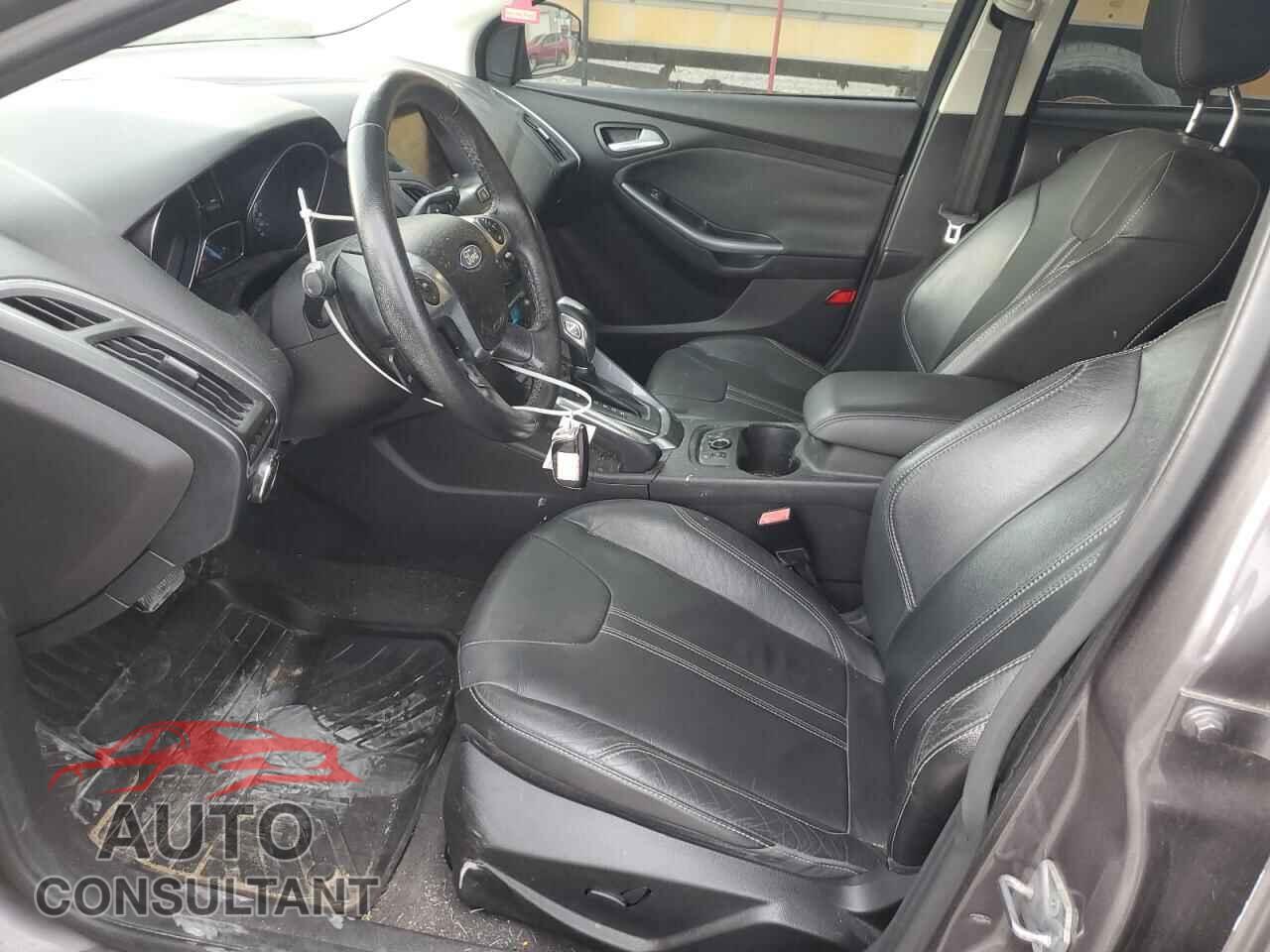 FORD FOCUS 2012 - 1FAHP3N2XCL220197