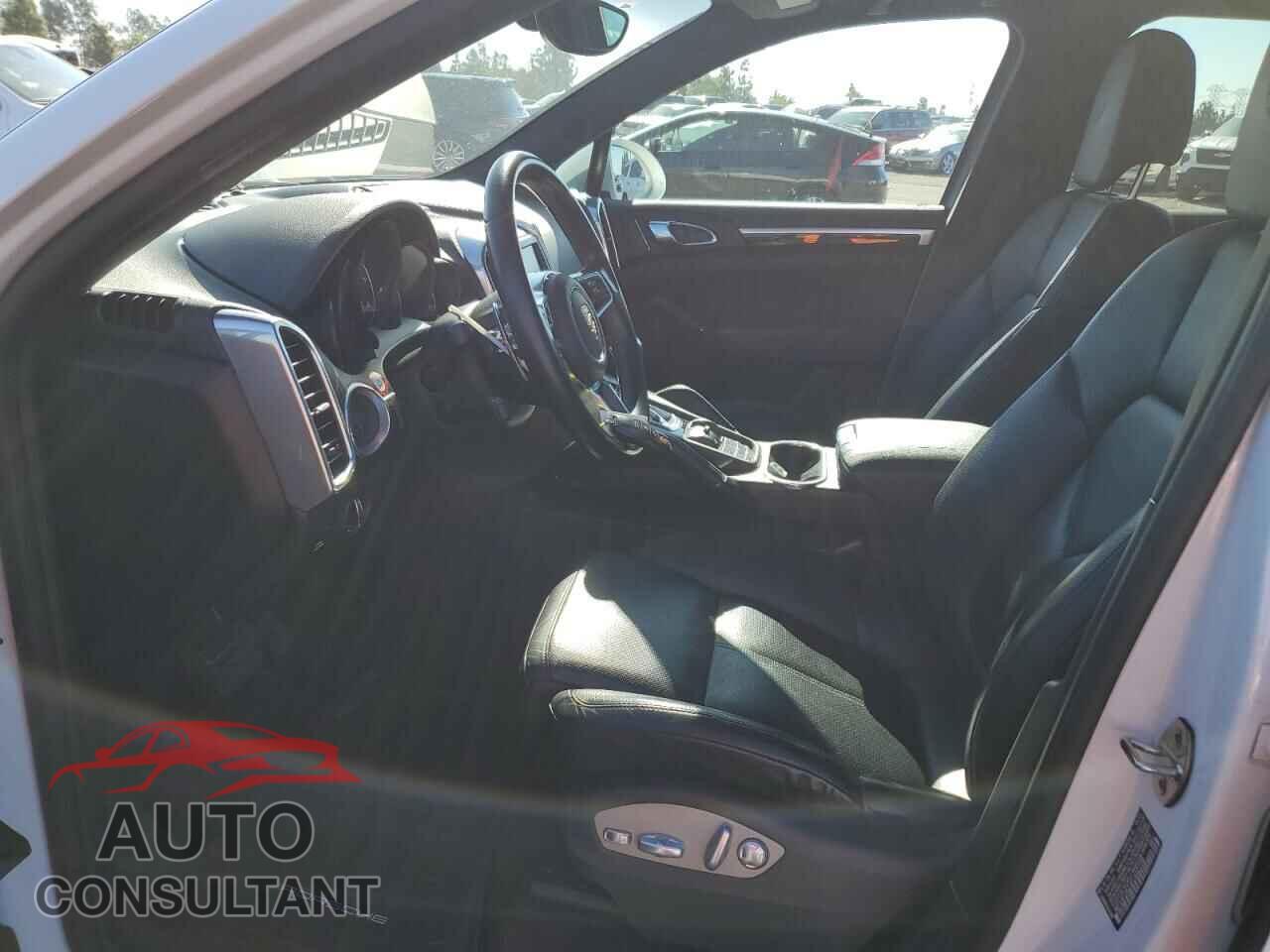 PORSCHE CAYENNE 2015 - WP1AF2A23FLA42778