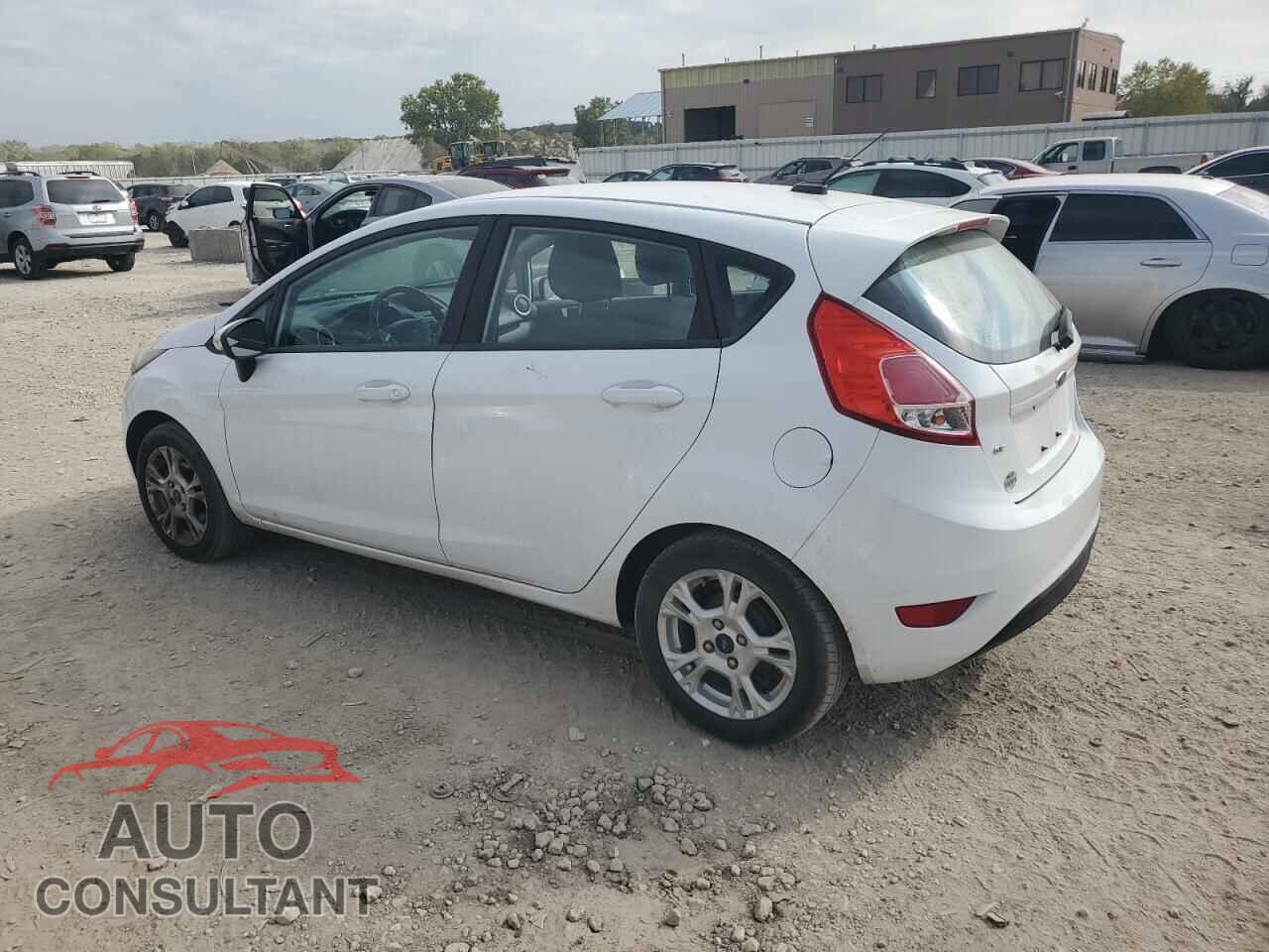 FORD FIESTA 2015 - 3FADP4EJ8FM162332