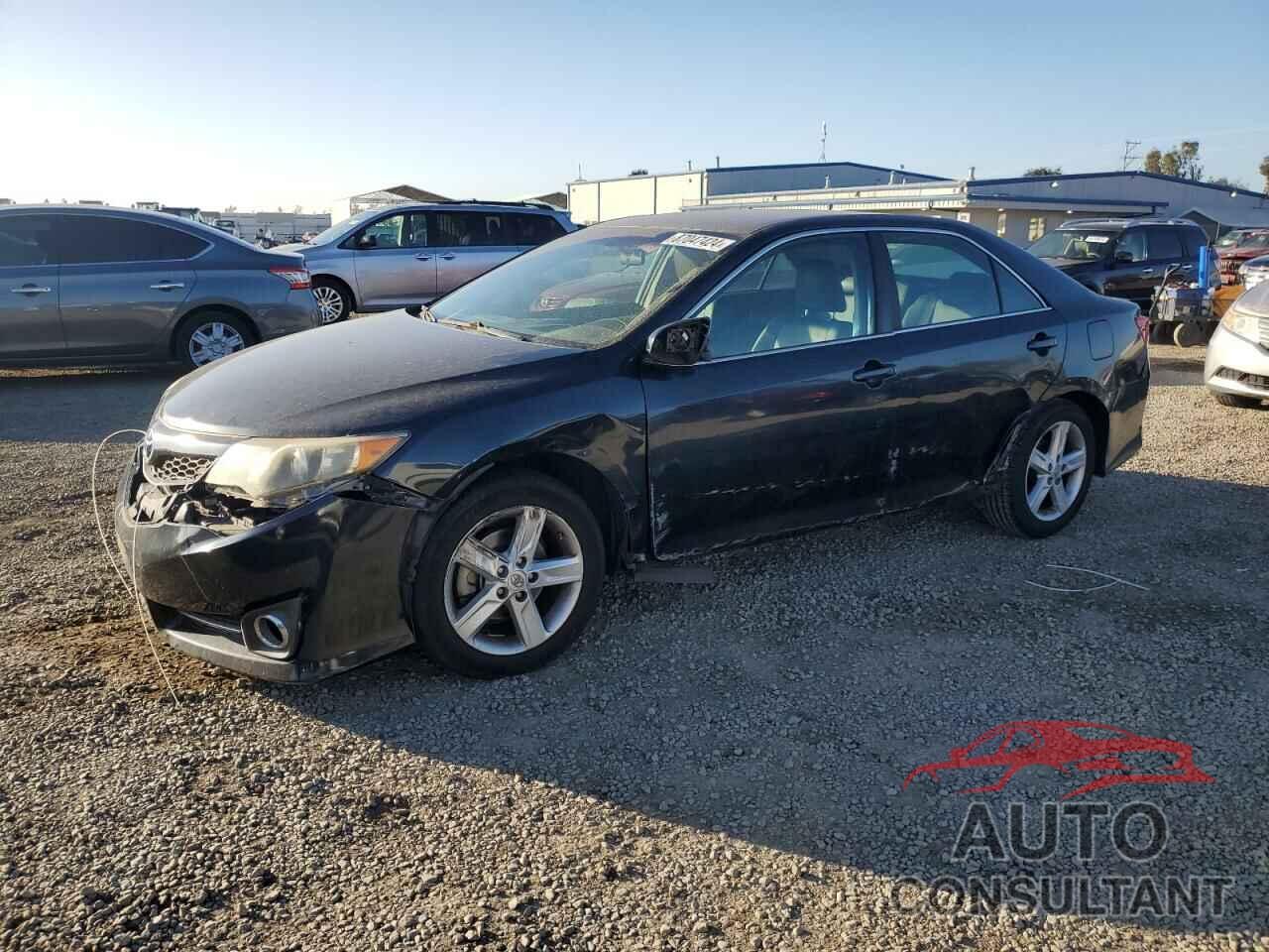 TOYOTA CAMRY 2014 - 4T1BF1FK4EU464006