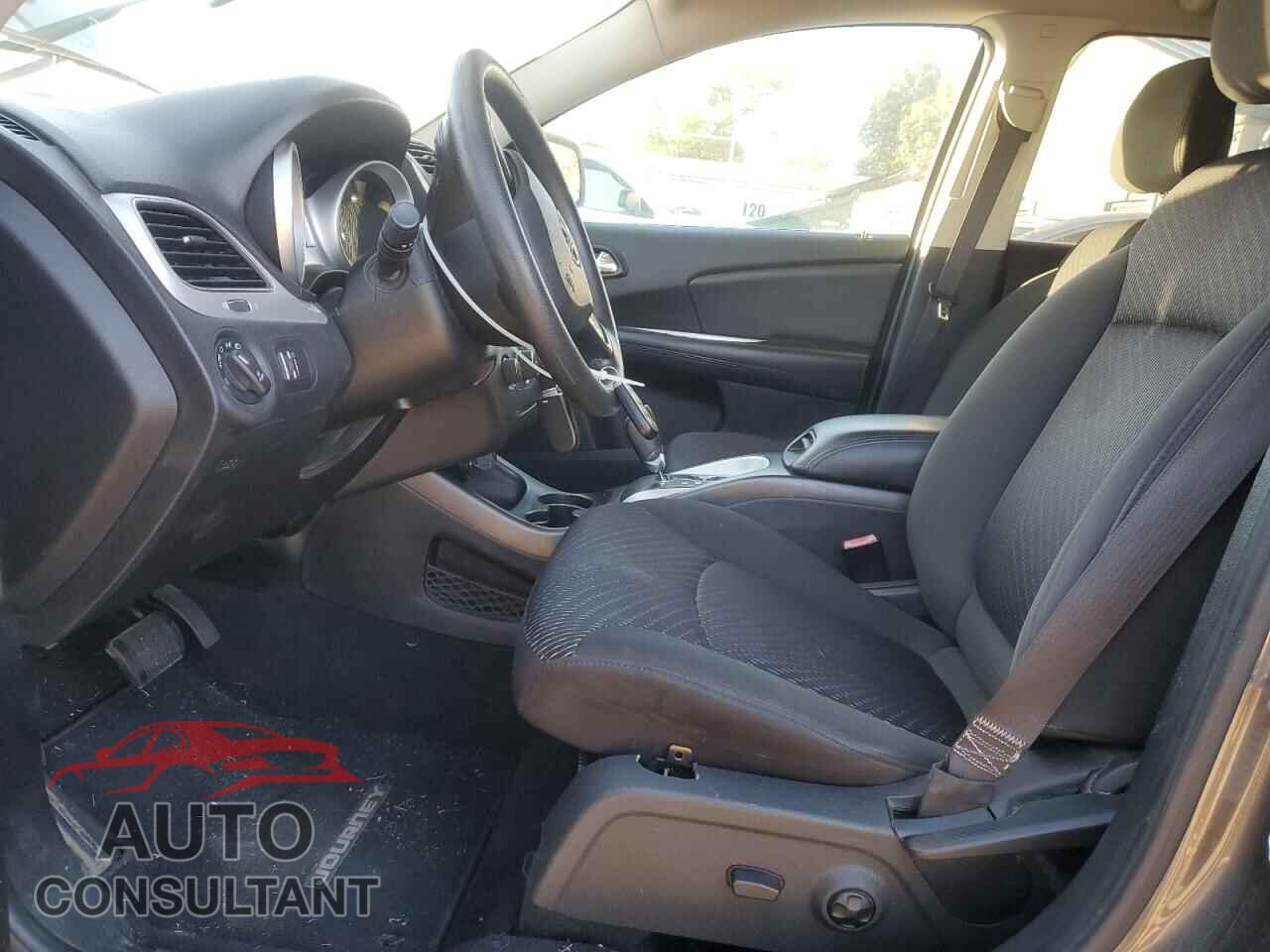 DODGE JOURNEY 2017 - 3C4PDCBG2HT527907