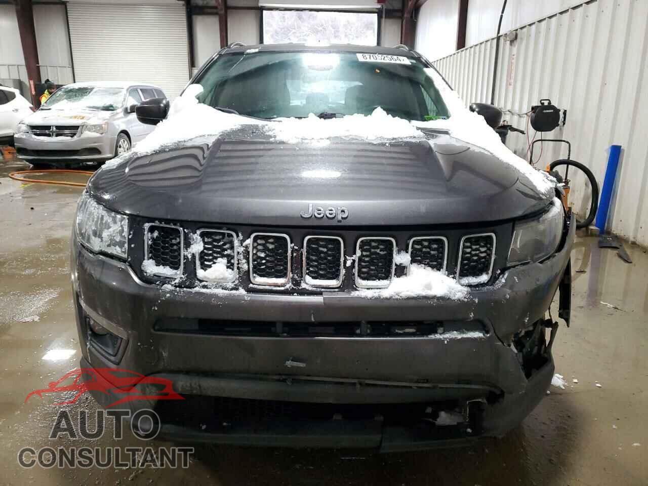 JEEP COMPASS 2018 - 3C4NJDBB3JT454840