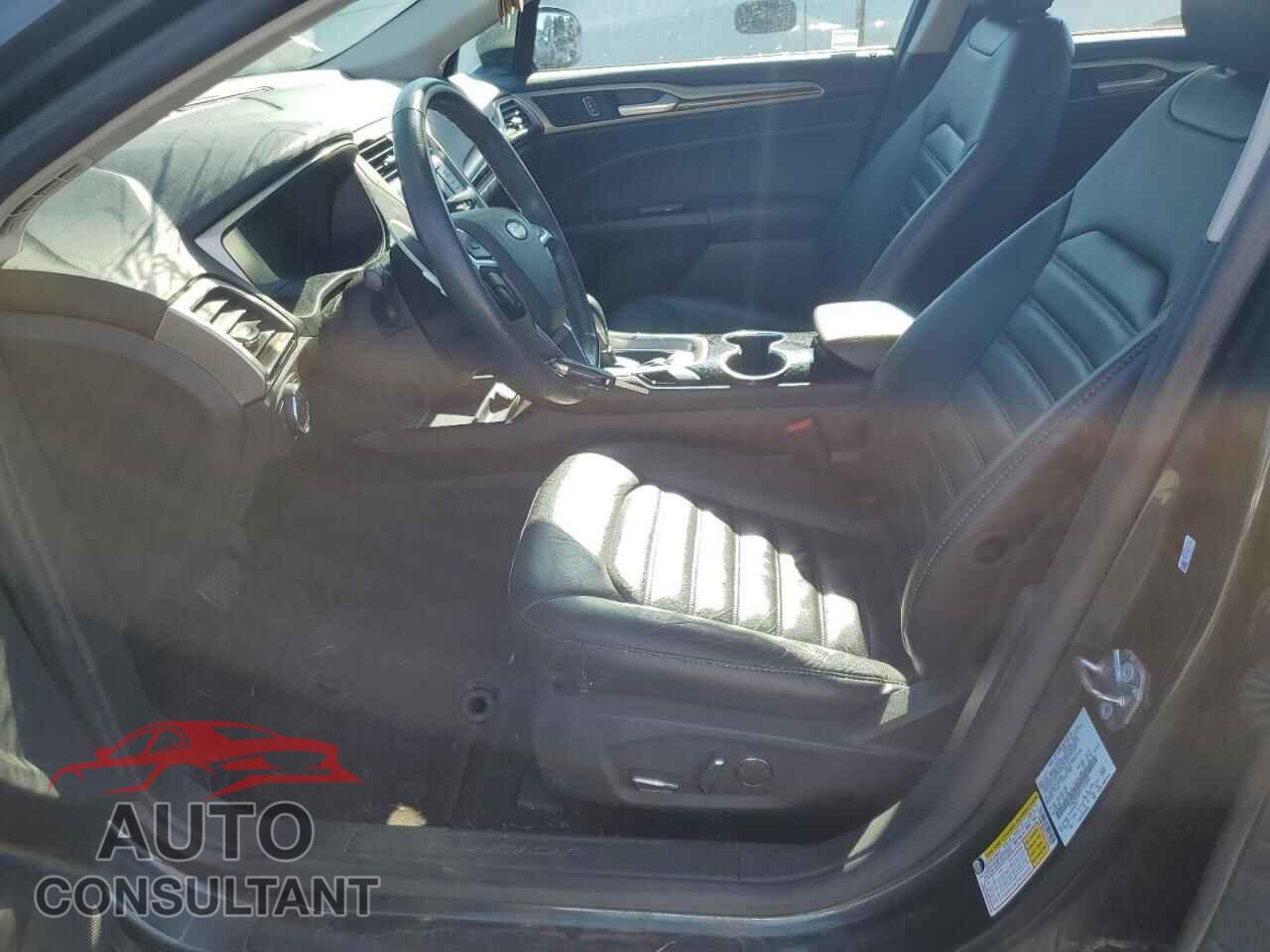 FORD FUSION 2015 - 1FA6P0HD5F5121069