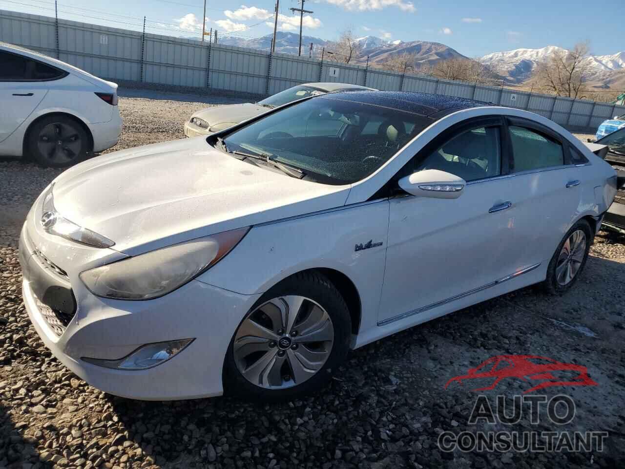HYUNDAI SONATA 2014 - KMHEC4A41EA104578