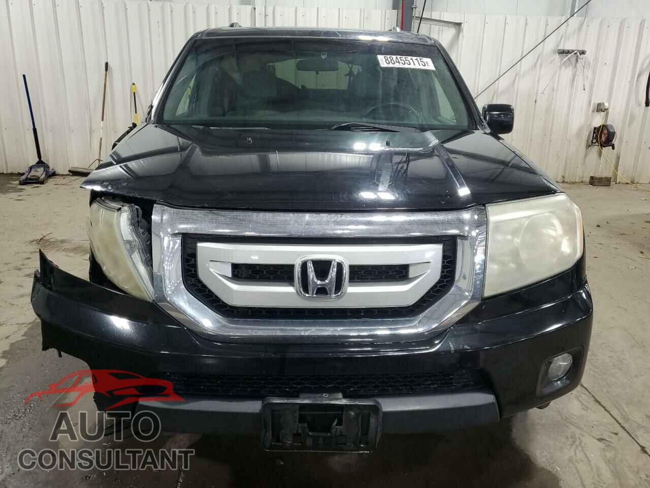 HONDA PILOT 2011 - 5FNYF4H44BB015816