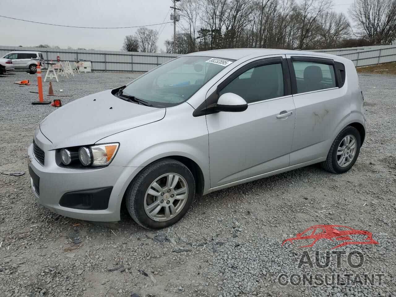 CHEVROLET SONIC 2012 - 1G1JD6SB2C4166603