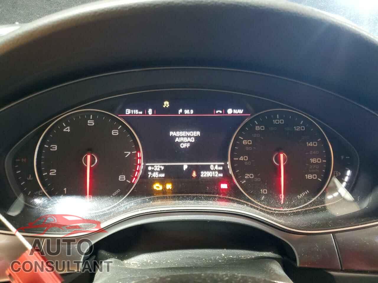 AUDI A6 2012 - WAUDFAFC8CN127655