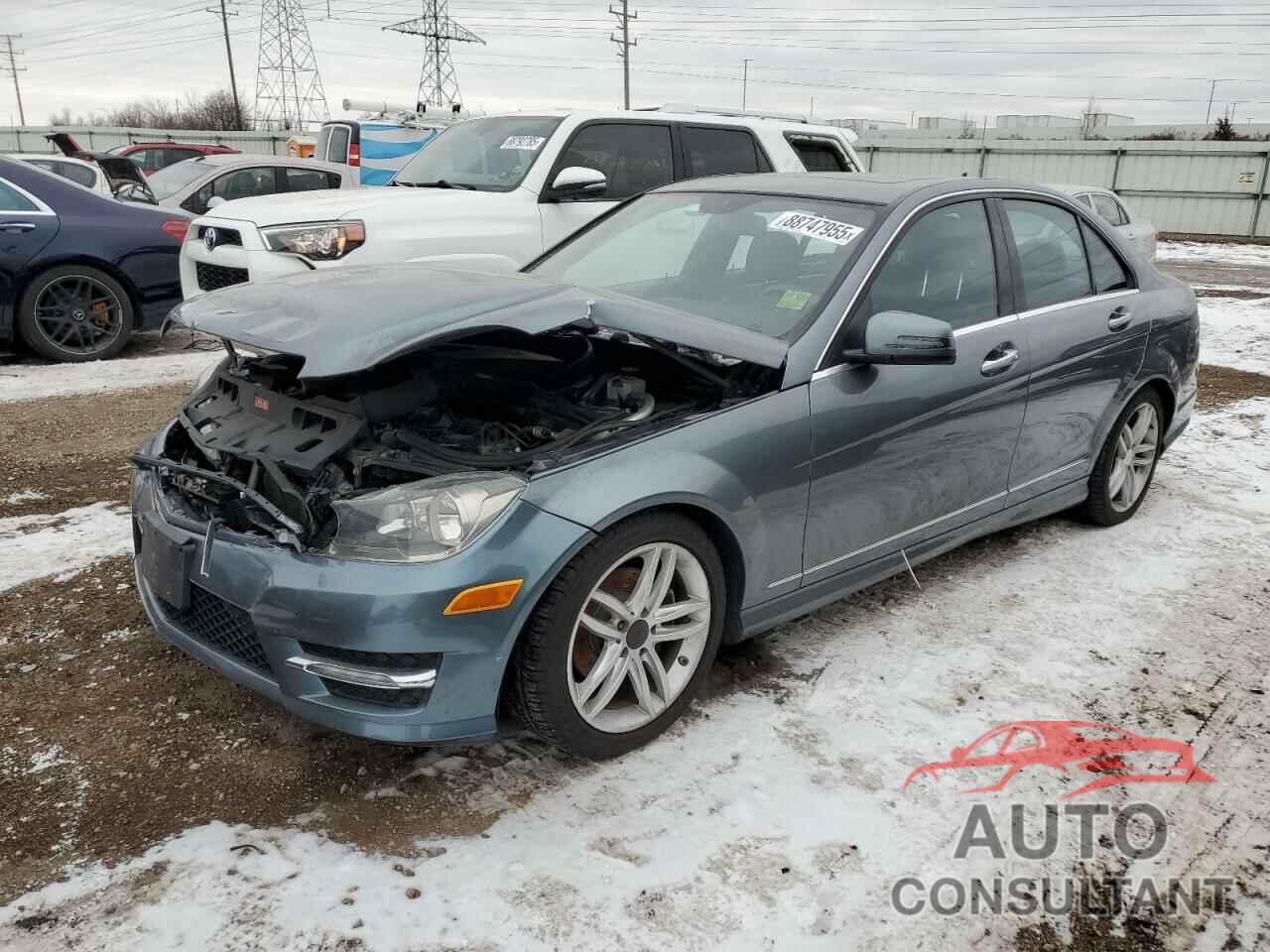 MERCEDES-BENZ C-CLASS 2012 - WDDGF8BB2CA647837