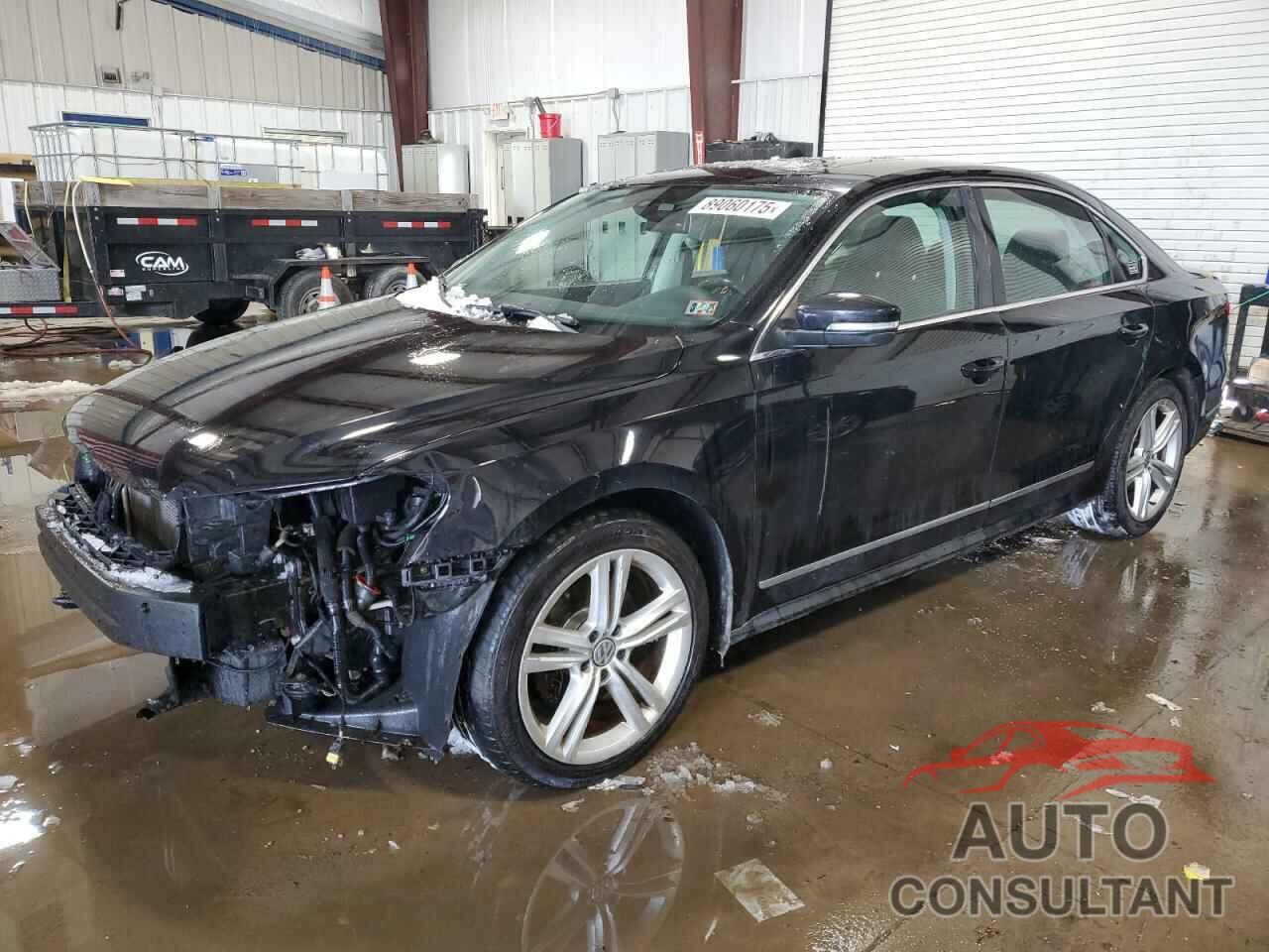 VOLKSWAGEN PASSAT 2014 - 1VWCT7A33EC010143