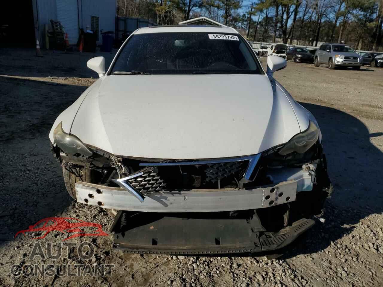LEXUS IS 2014 - JTHBE1D20E5007678
