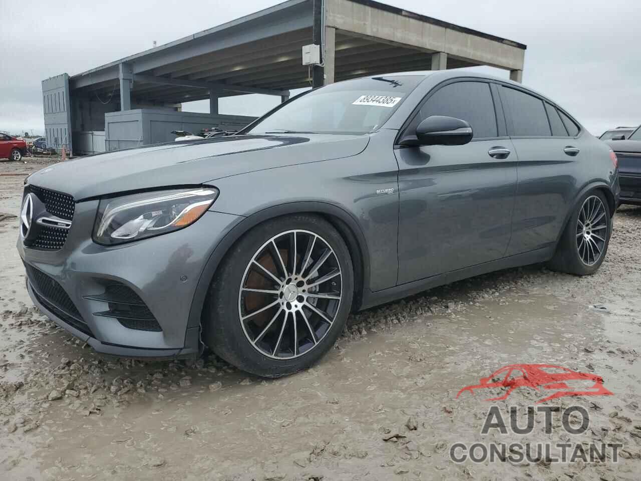 MERCEDES-BENZ GLC-CLASS 2018 - WDC0J6EB4JF375781