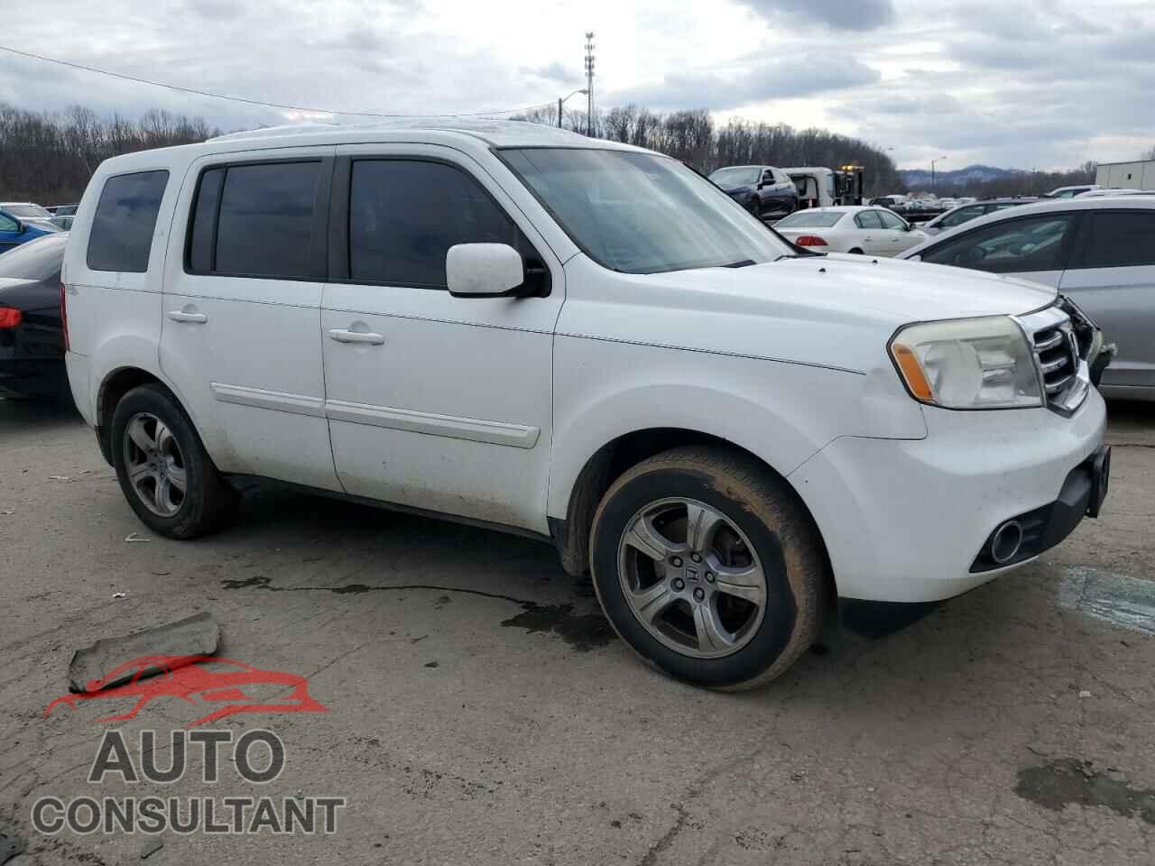 HONDA PILOT 2013 - 5FNYF4H68DB059502