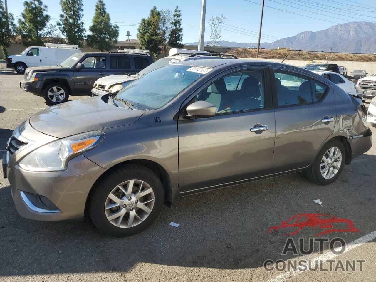 NISSAN VERSA 2017 - 3N1CN7APXHL818274