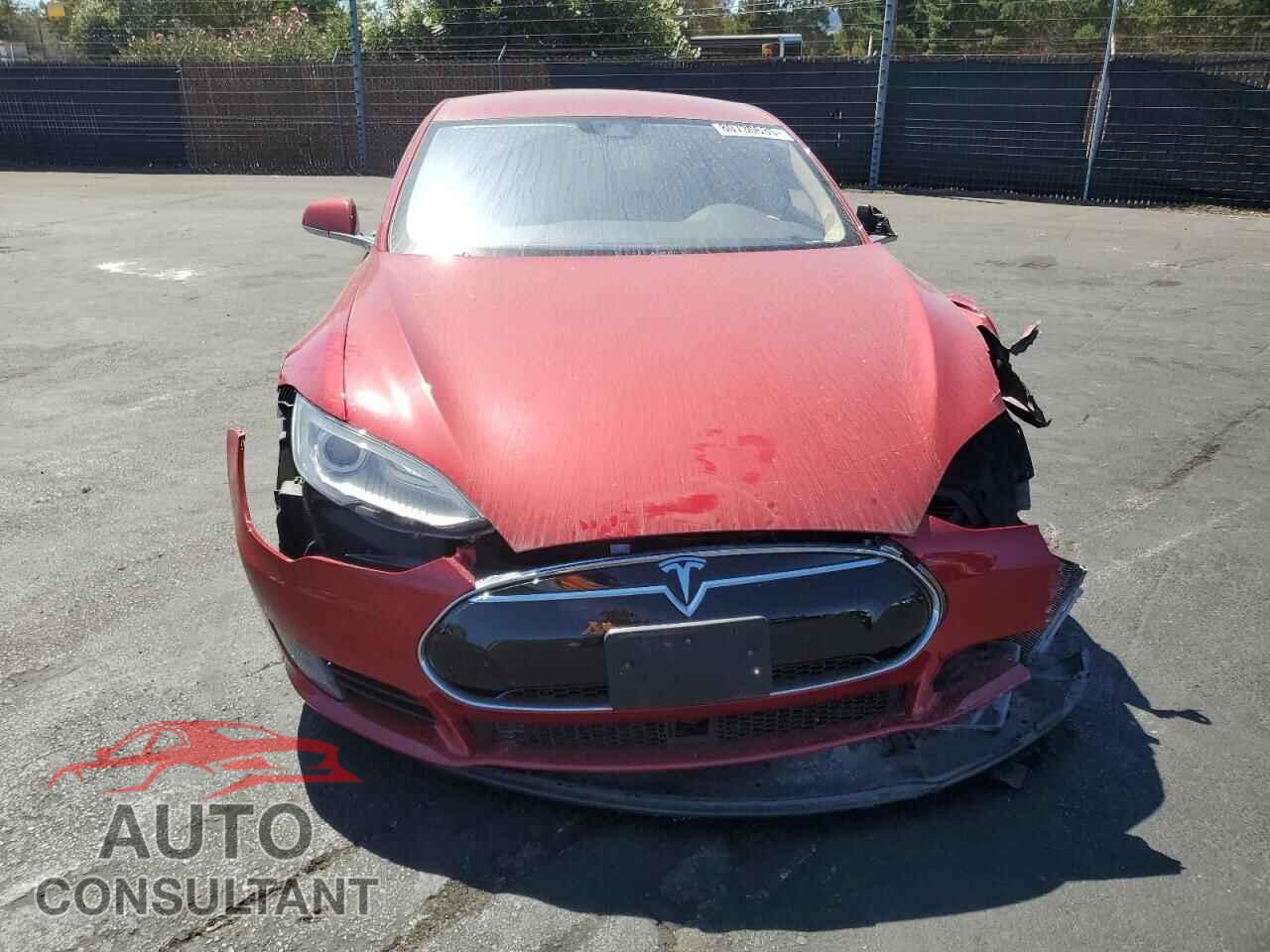 TESLA MODEL S 2015 - 5YJSA1E29FF107399