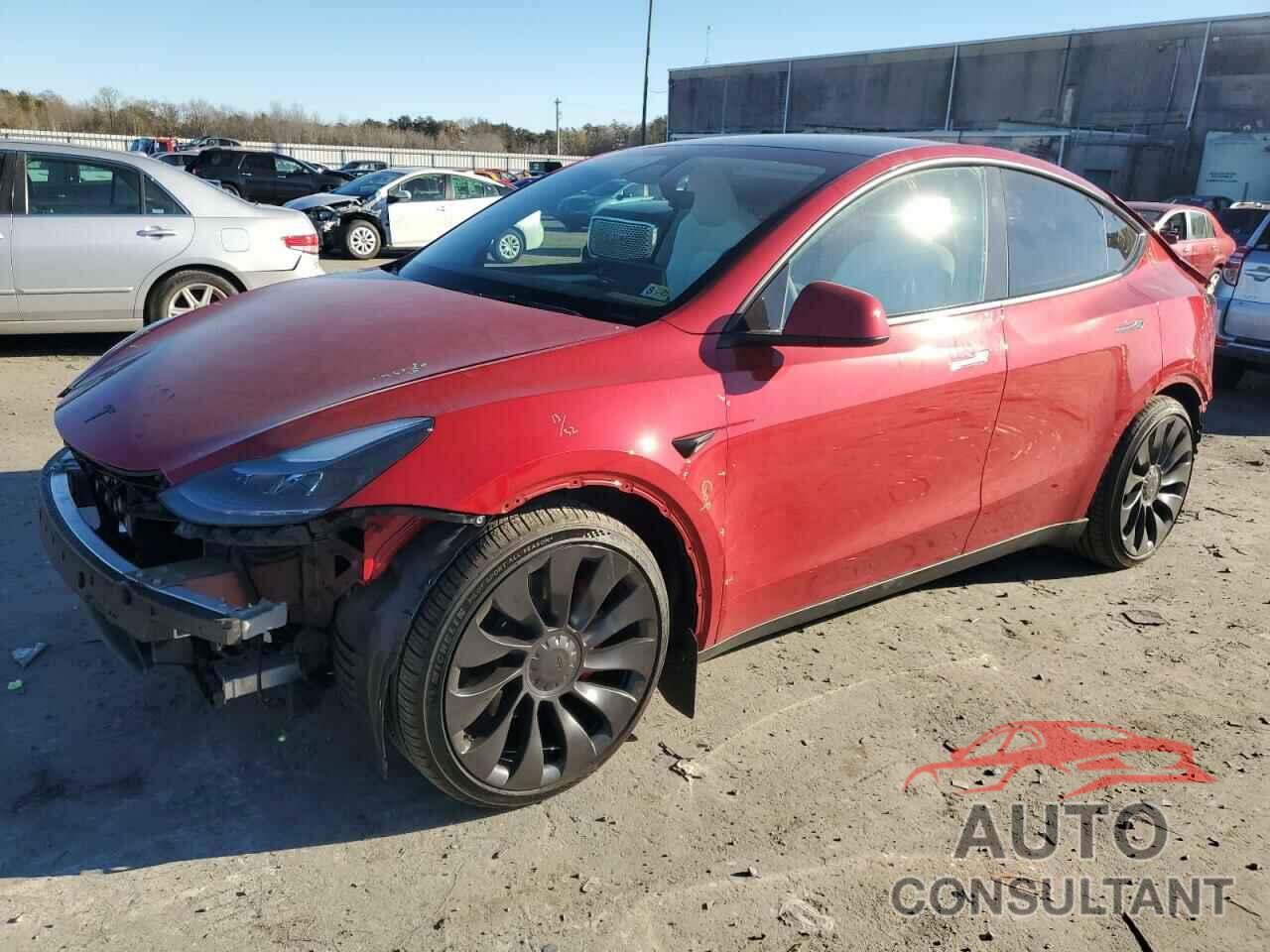 TESLA MODEL Y 2023 - 7SAYGDEF5PF800276